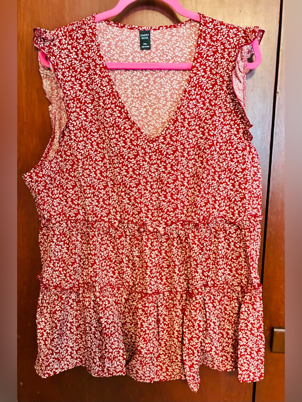 SHEIN Red Floral V-Neck Ruffle Tiered Tank